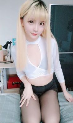 真实处破女直播流血_720在线播放观看